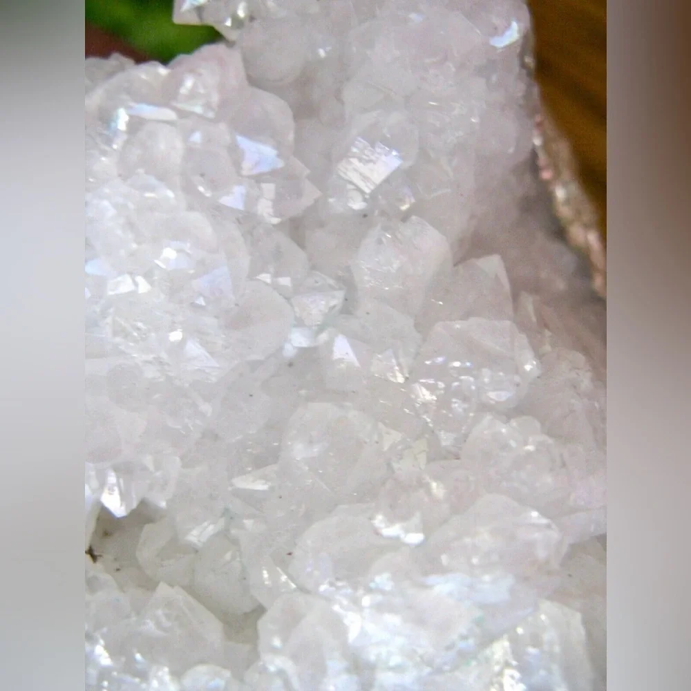 New XXL Angel Aura Natural Quartz Crystal Druzy Geode Christmas Ornament